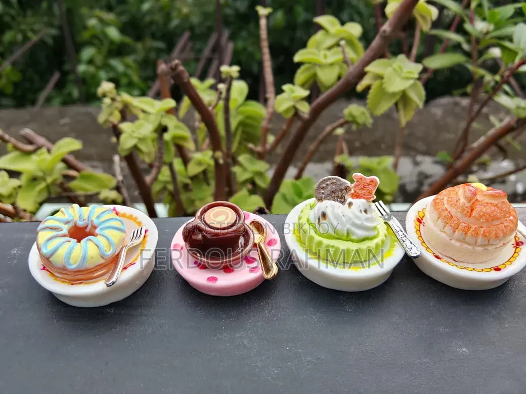 Color: Coffee Cup Cake Blind Bag Random Set With Plate + Fork