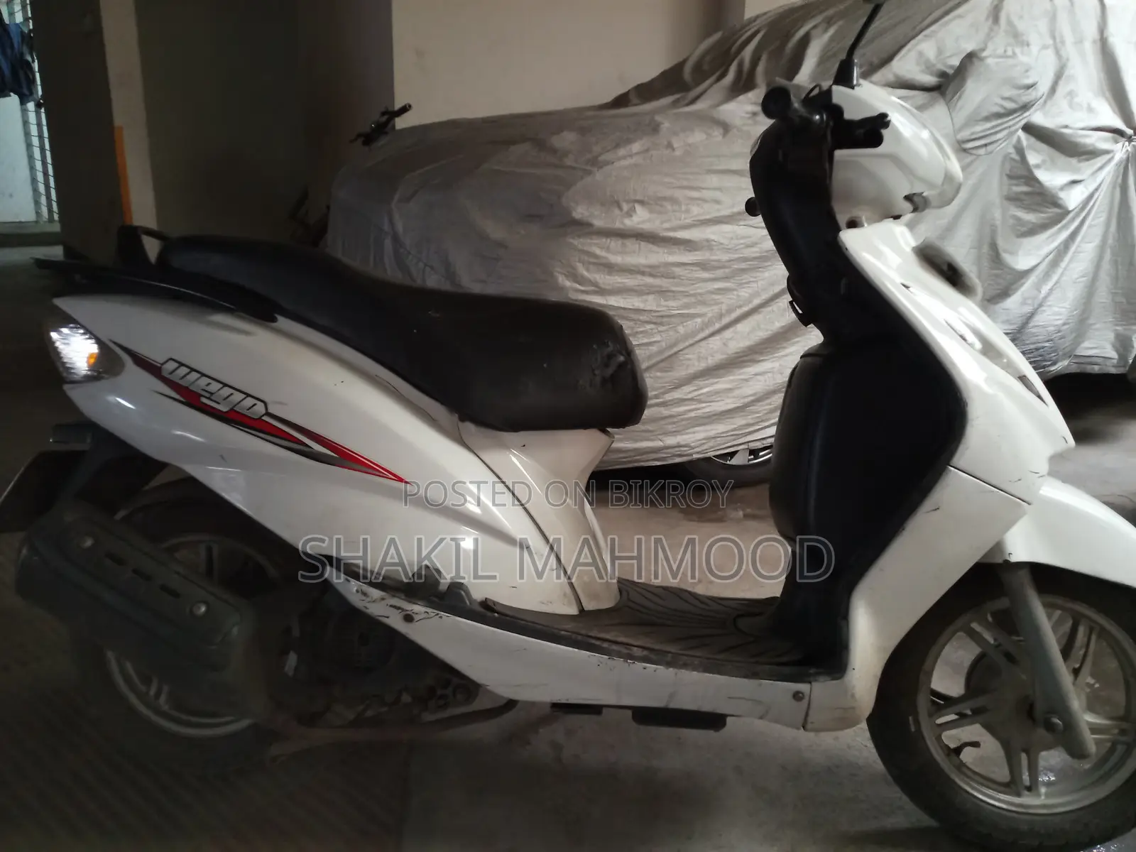 TVS Wego 2013 White