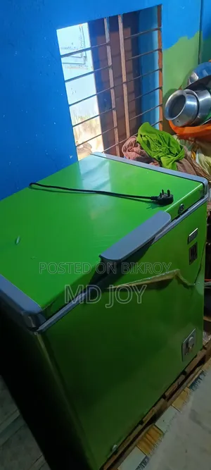 Full fresh deep fridge