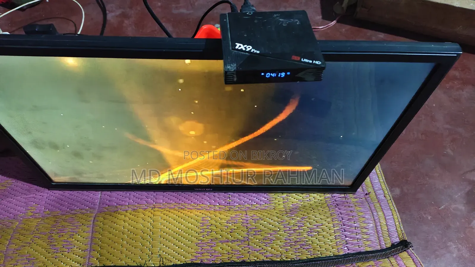 Walton LED TV and TV Card for Sale