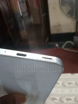 স্যামসাং গ্যালাক্সি এ১৬ ৫জি ১২৮ জিবি সাদা