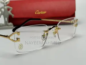 Premium Quality Frame.