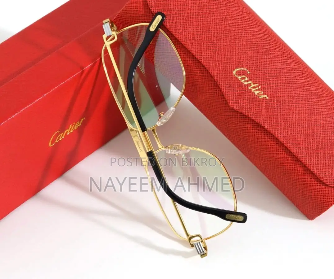 Premium Quality Frame.