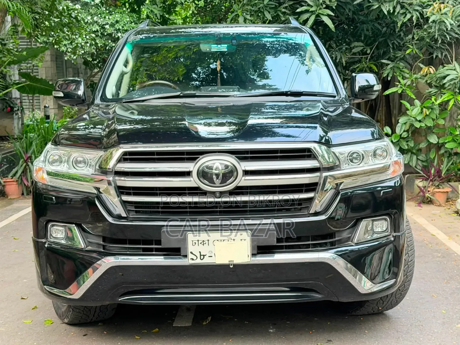 Toyota Land Cruiser 4.5 V8 VXR 2019 Black