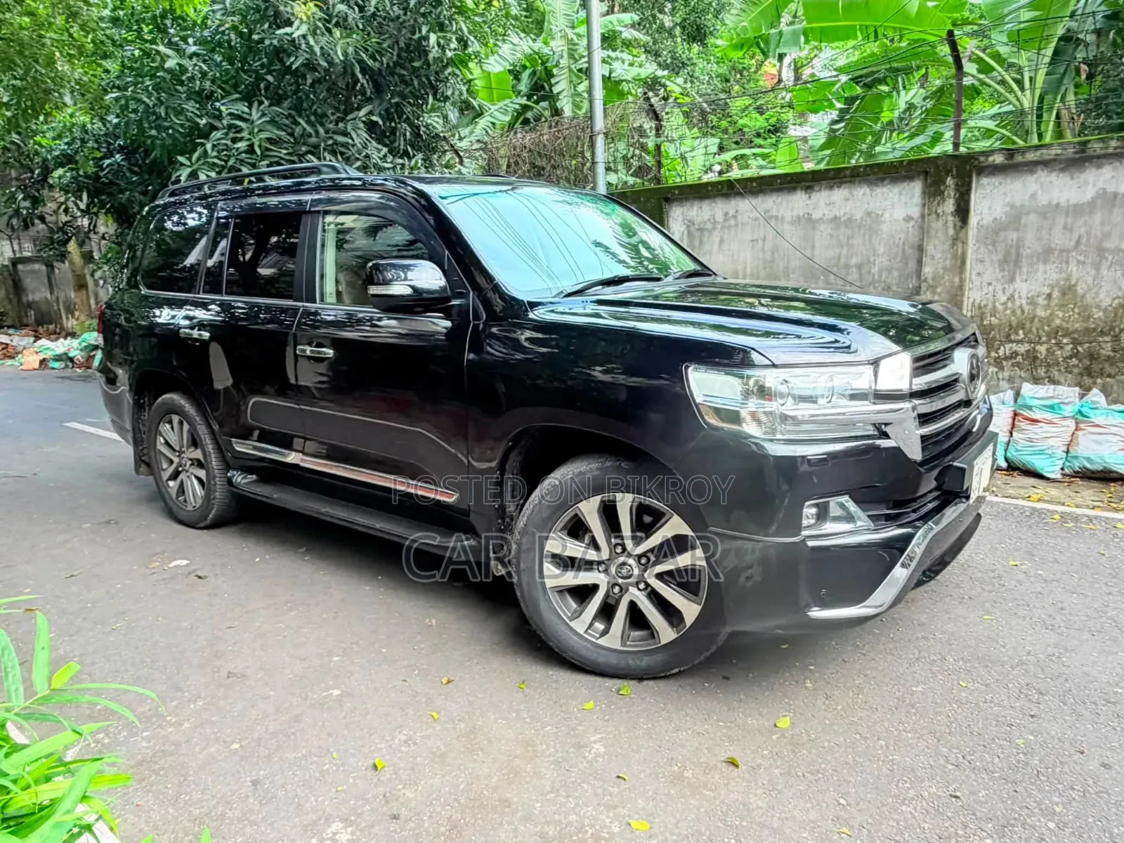 Toyota Land Cruiser 4.5 V8 VXR 2019 Black