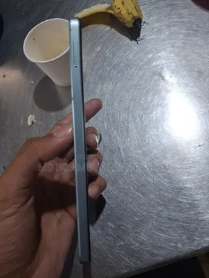 ওপ্পো এ৩এক্স ১২৮ জিবি নীল