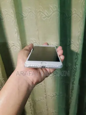 Apple iPhone 8 Plus 64 GB White