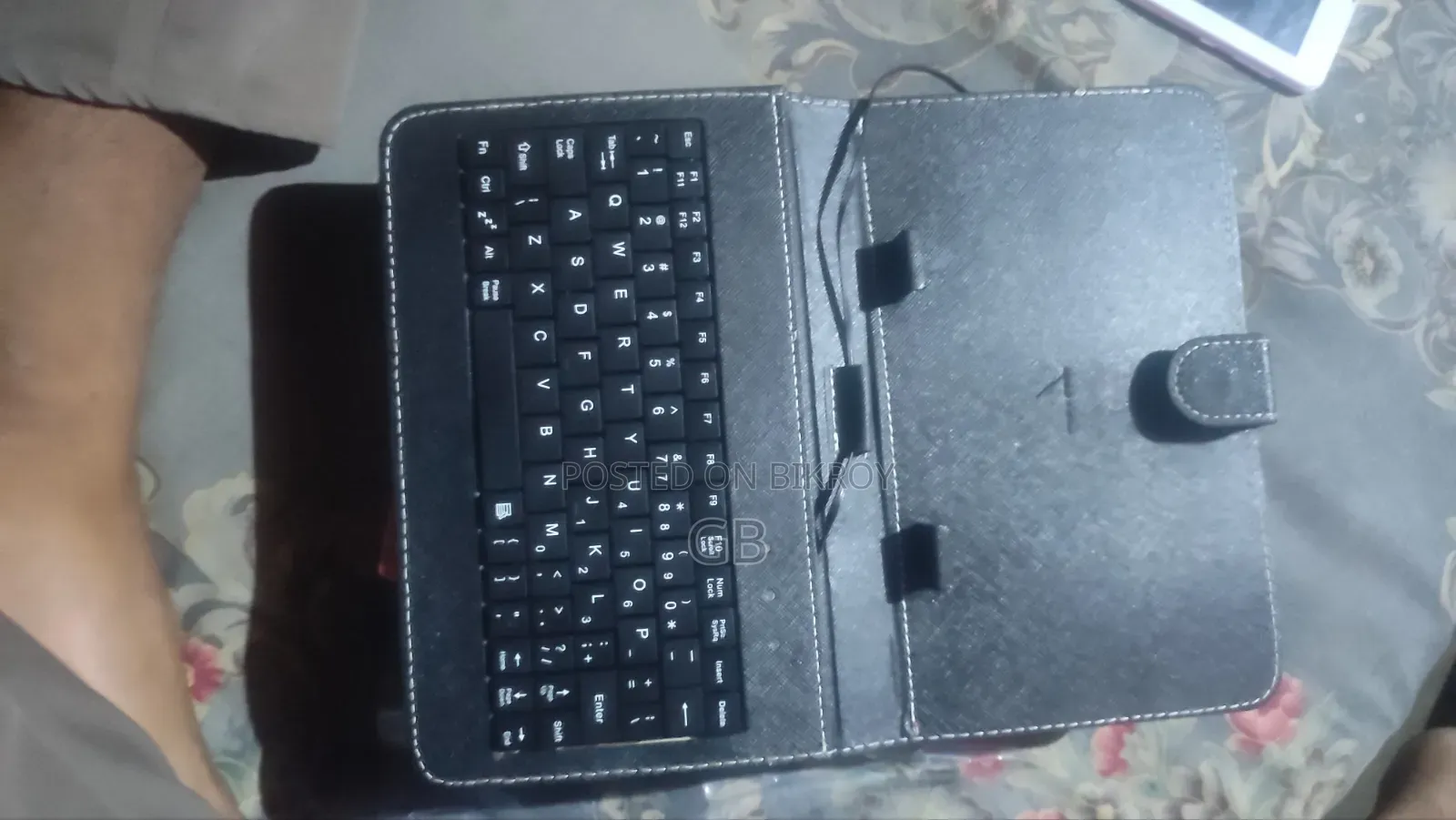 New Tablet 8 GB White