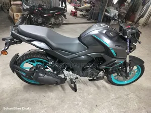 Yamaha FZ 2025 Gray
