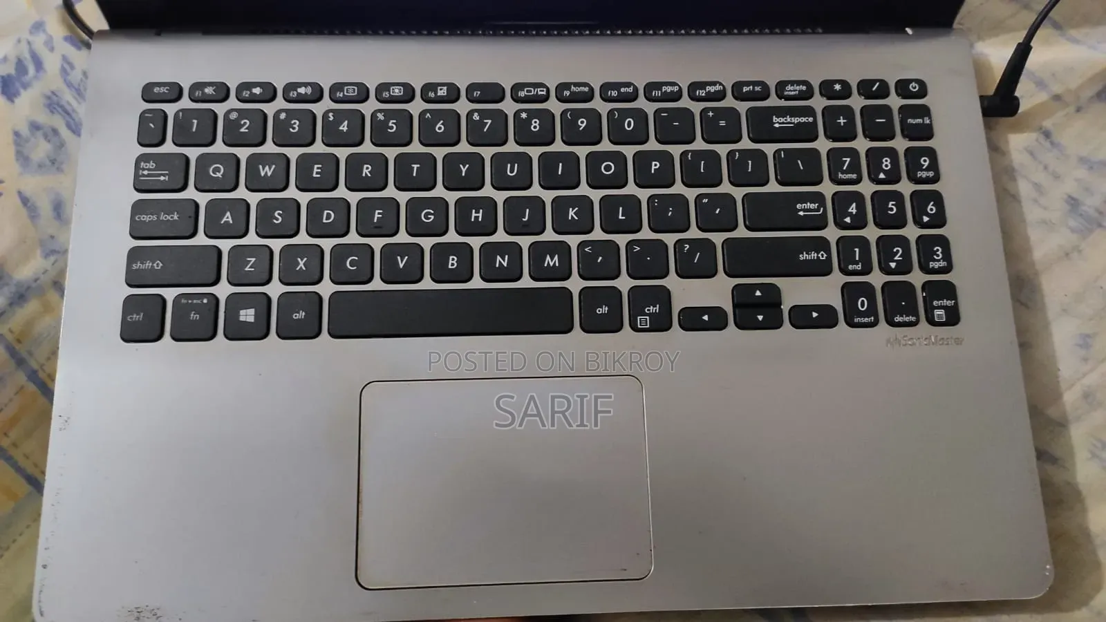 Laptop ASUS VivoBook X540SA 4GB Intel Core I3 HDD 512GB
