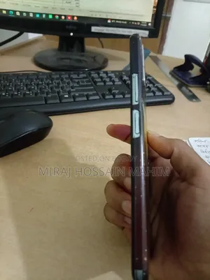 Vivo Y21 64 GB