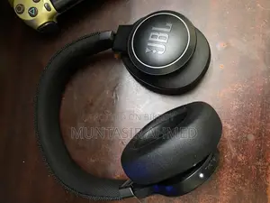 JBL Live 660 ANC