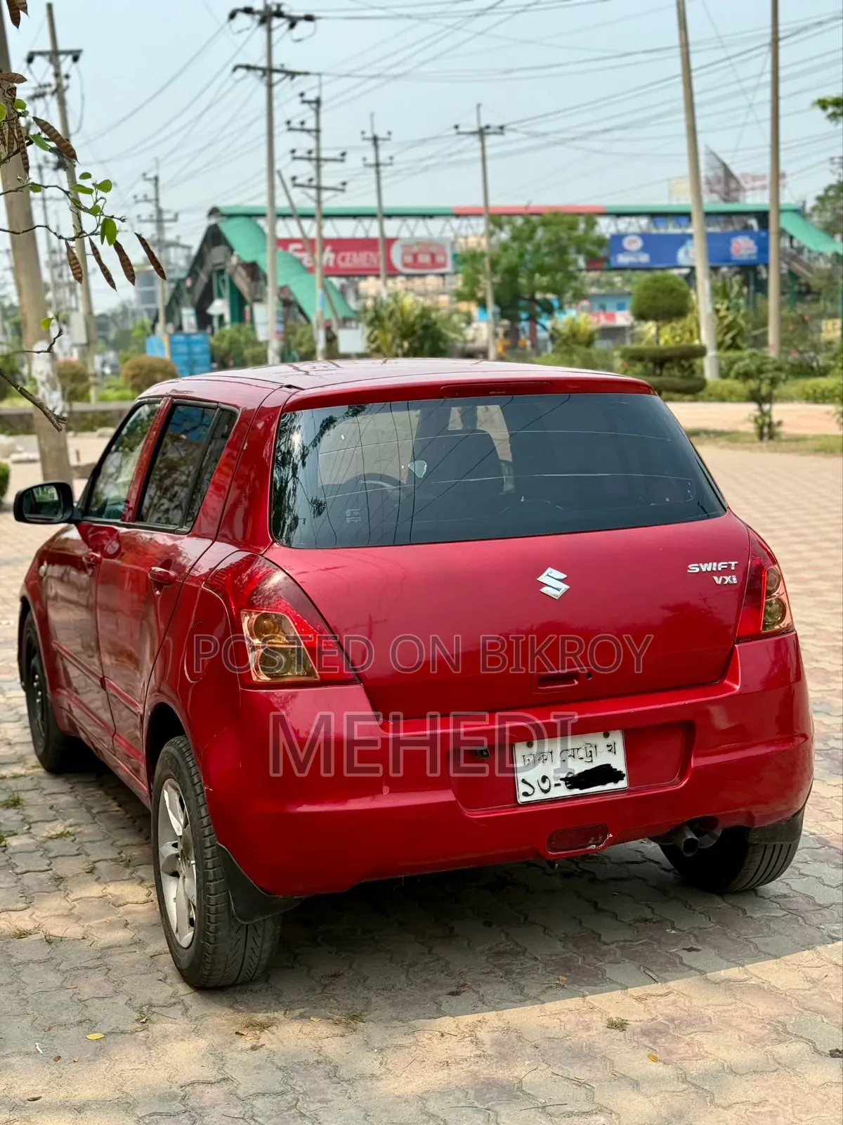 Suzuki Swift 2010 Maroon