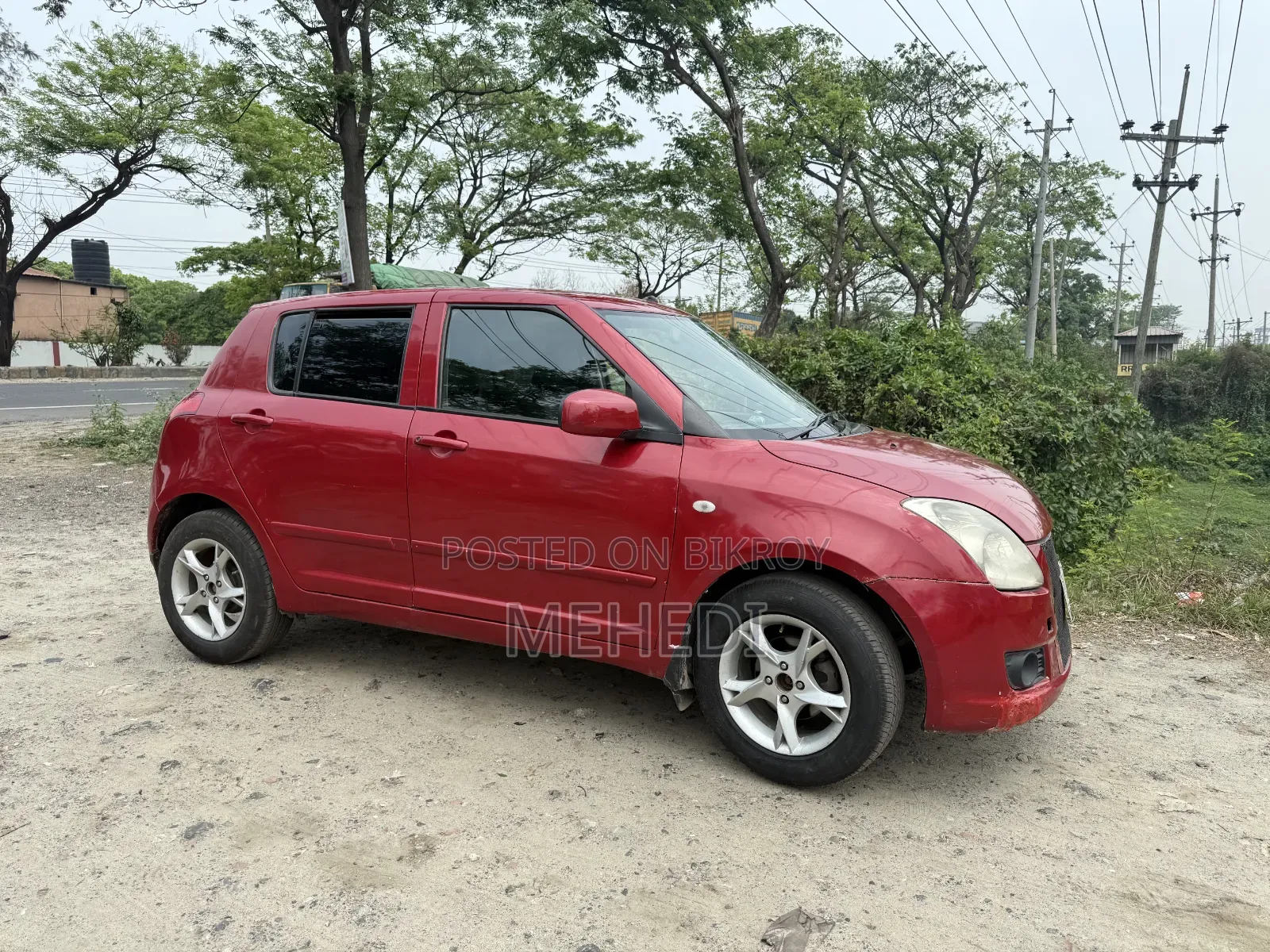 Suzuki Swift 2010 Maroon