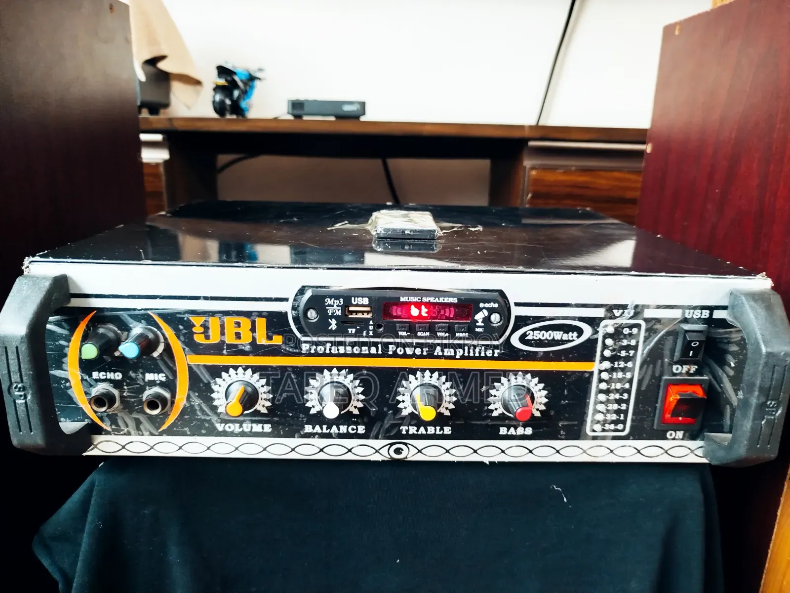 Stereo Power Amplifier With 2 Speakers Set (Full Music System)