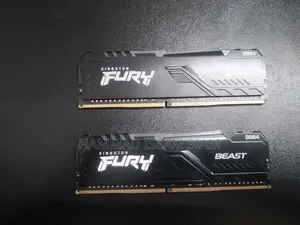 Kingston Fury Beast RGB 2×16GB DDR4 3200MHz