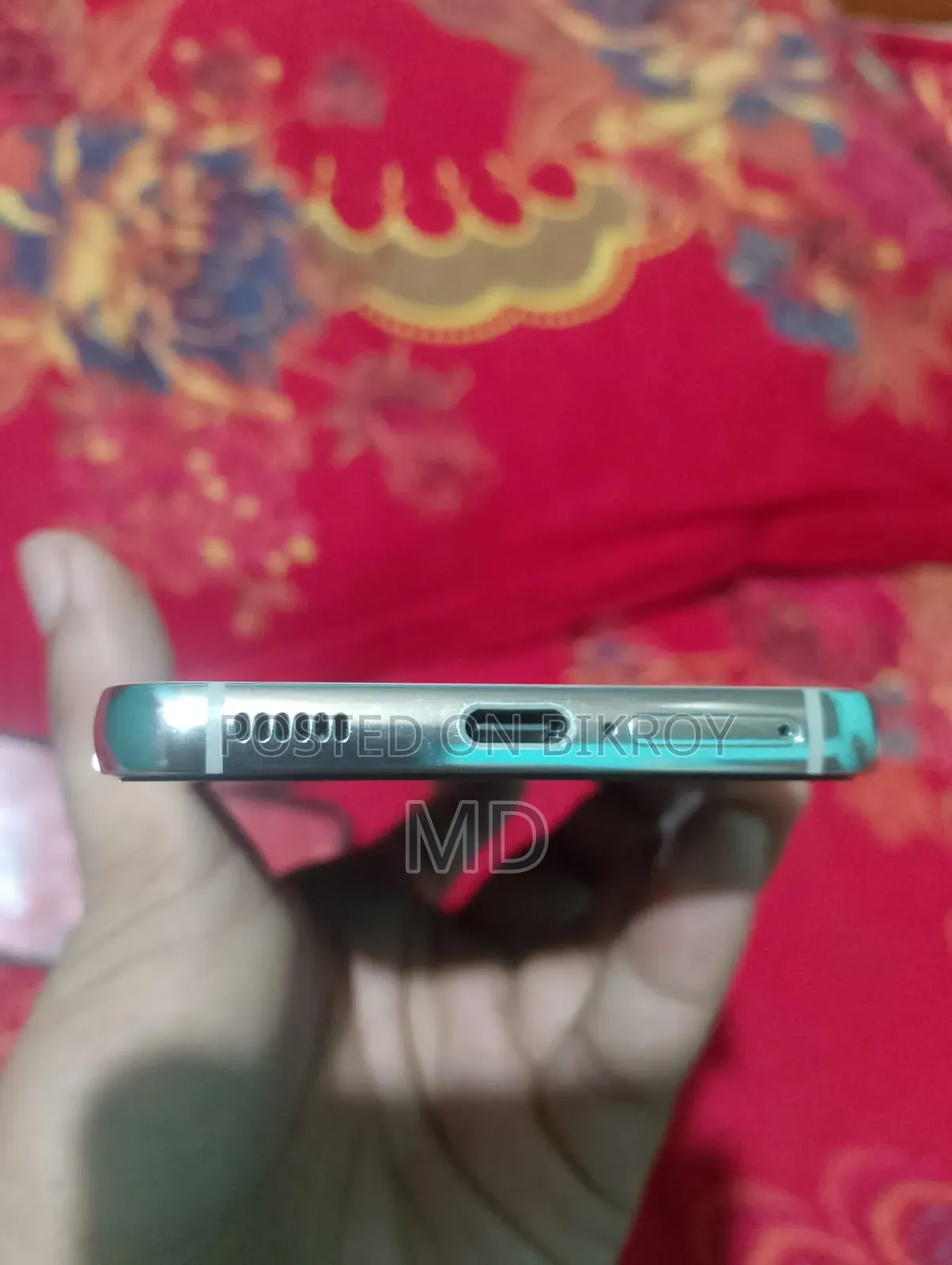 স্যামসাং গ্যালাক্সি এস২২ ৫জি ২৫৬ জিবি সাদা