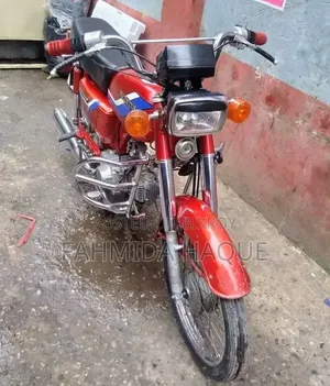 Honda 2002 Red