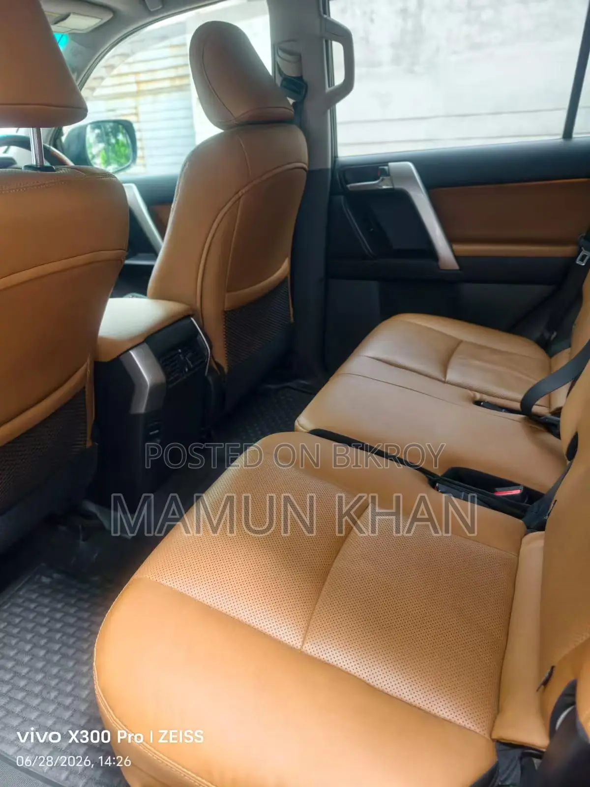 Toyota Land Cruiser Prado 2.7 I 2011 Black