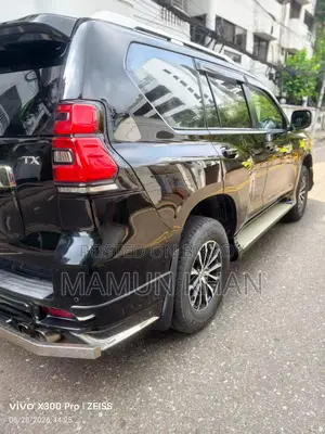 Toyota Land Cruiser Prado 2.7 I 2011 Black