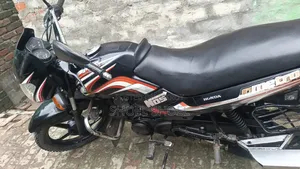 TVS Metro 2026 Black