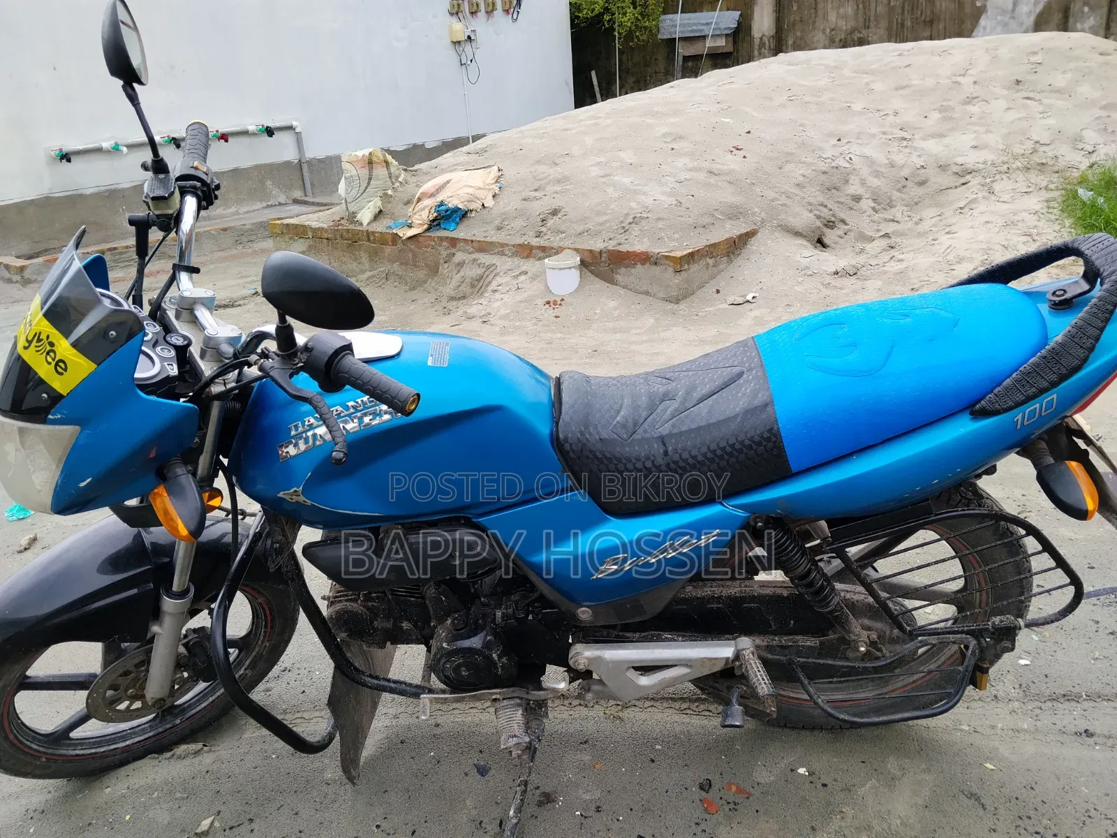 Bajaj 2016 Blue