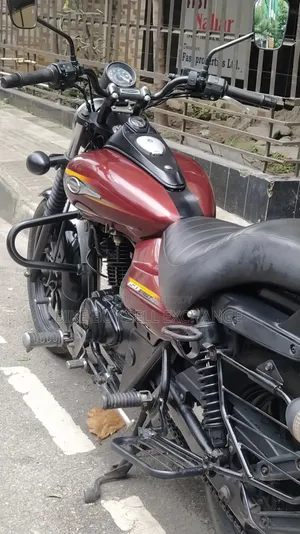 Bajaj Avenger 150 Street 2018 Red