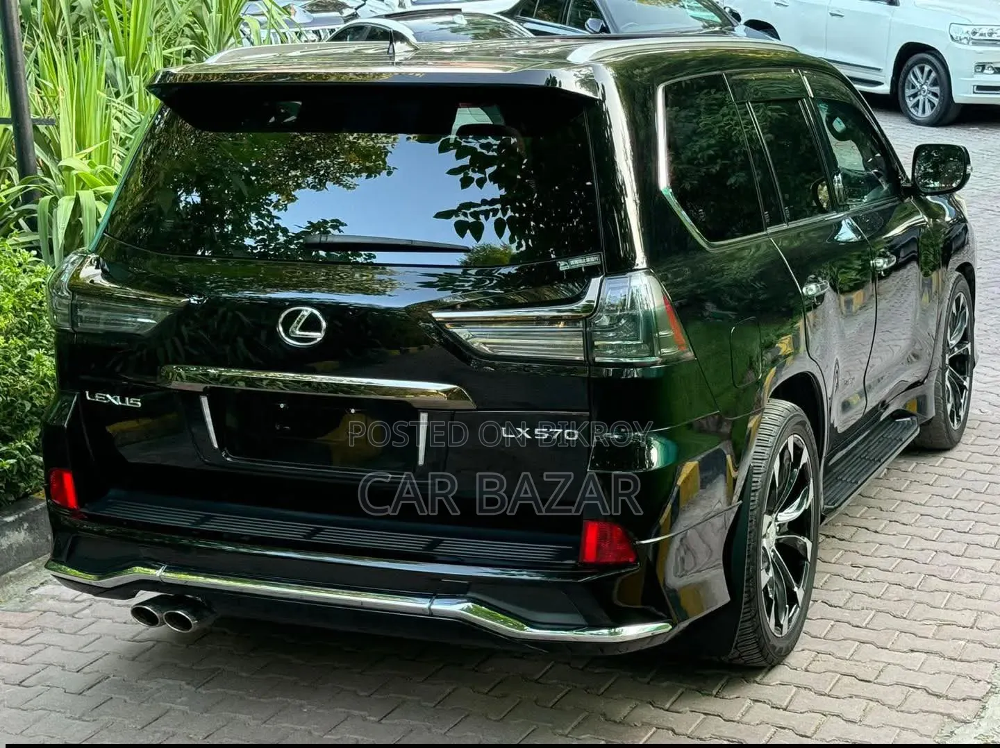 Lexus LX 570 AWD 2019 Black