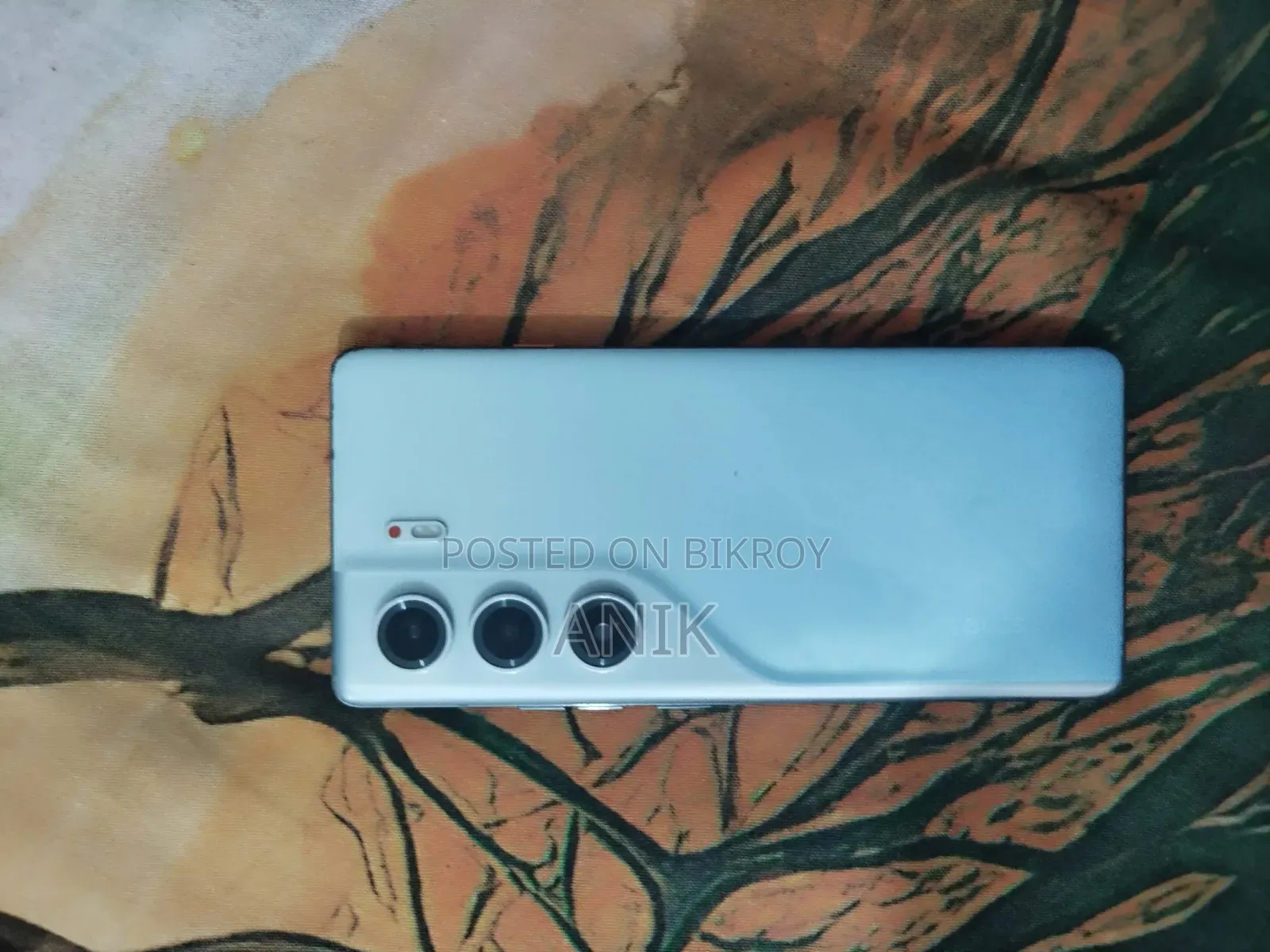 টেকনো ক্যামন ৪০ প্রো ৪জি ১২৮ জিবি ব্লু