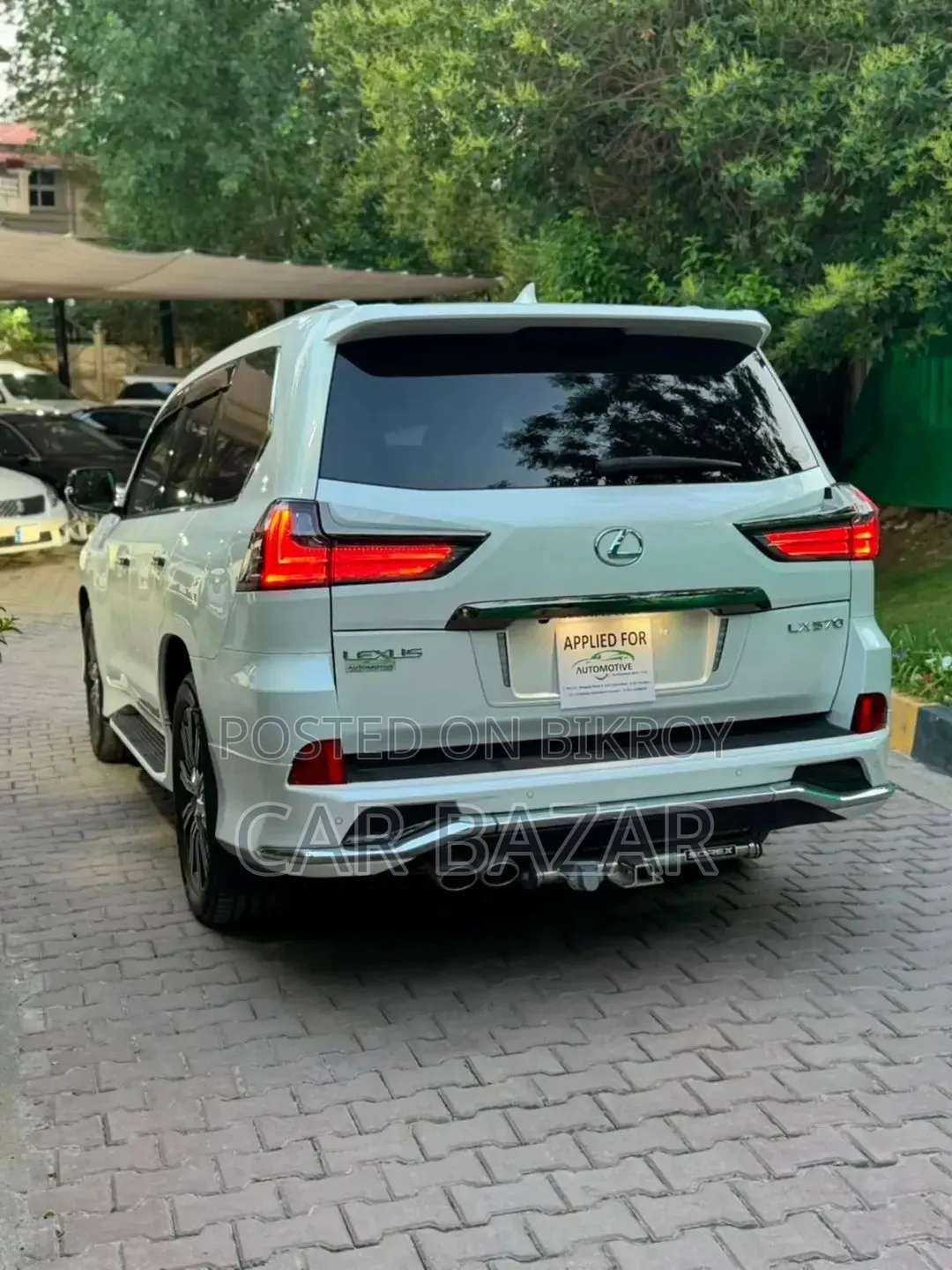 Lexus LX 570 AWD 2020 Pearl