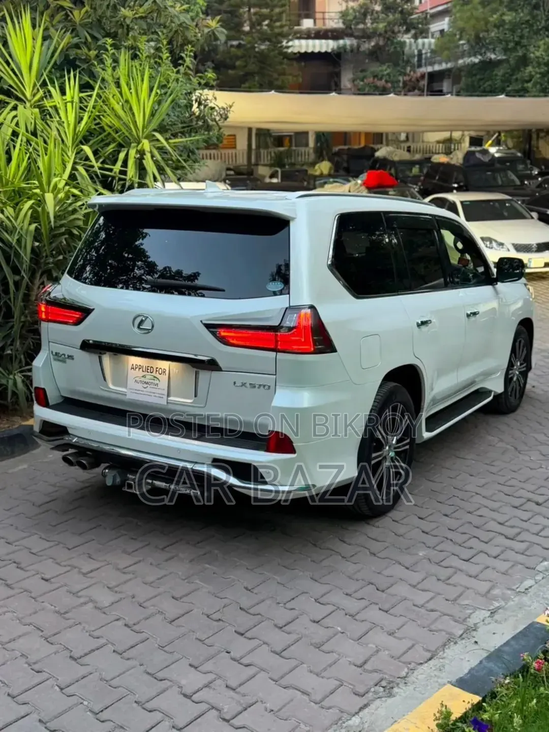 Lexus LX 570 AWD 2020 Pearl
