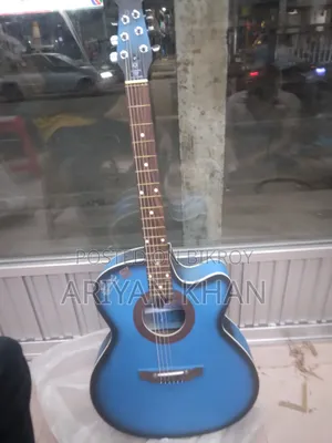 Signature Guitar Accoustic