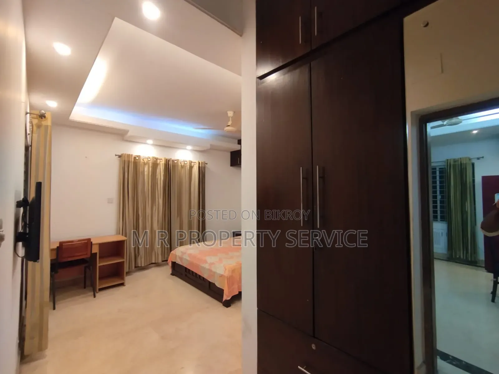 Furnished 3-bedroom Apartment in Gulshan for rent