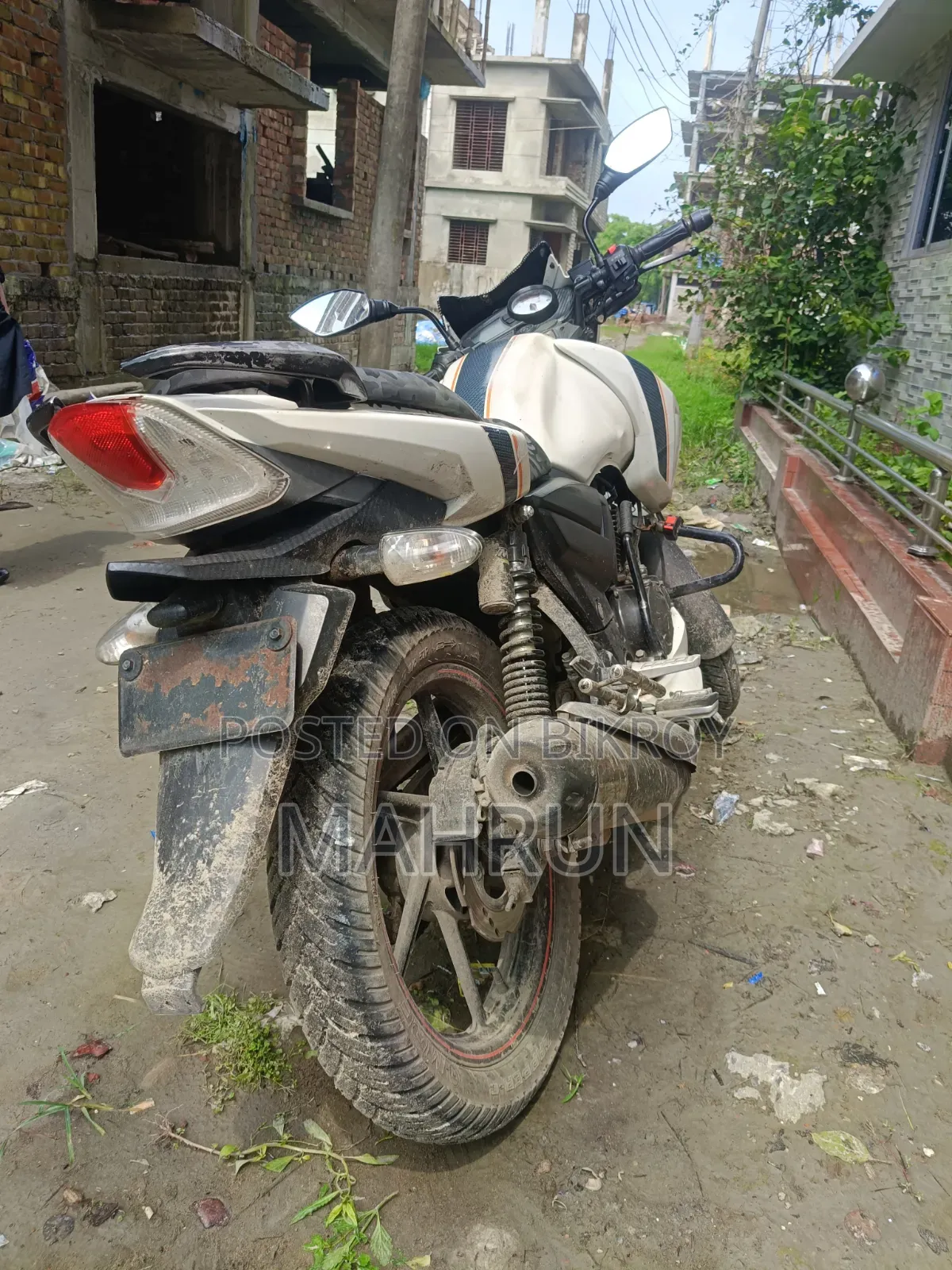 TVS Apache RTR 160 2V 2022 White