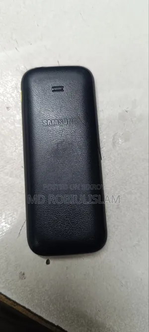 Samsung Guru Music 2 Black