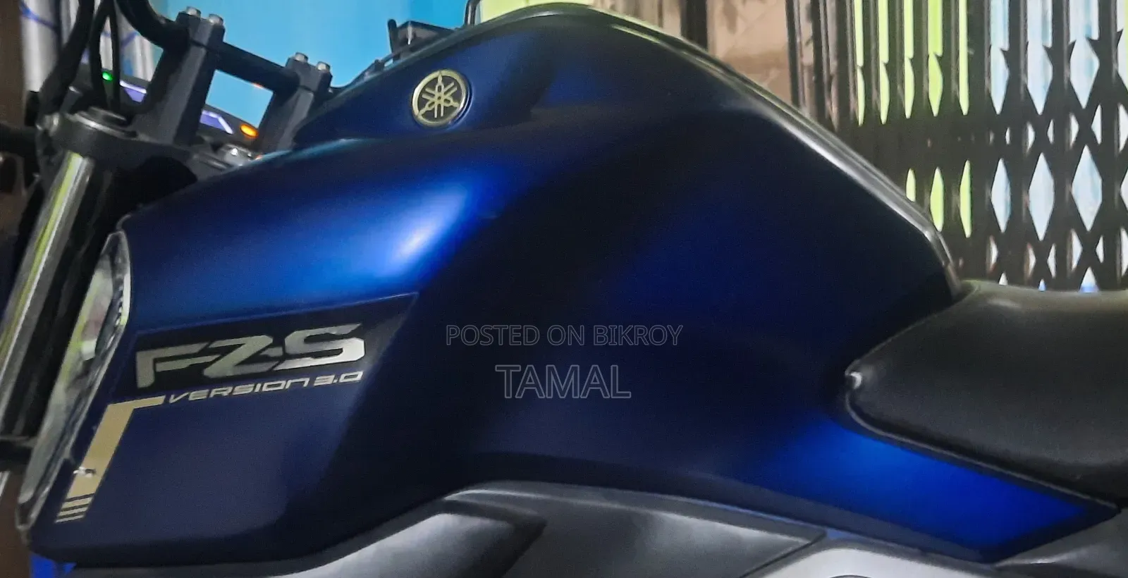 Yamaha FZ-S Version 3.0 Original Fuel Tank Kit (Matte Blue)