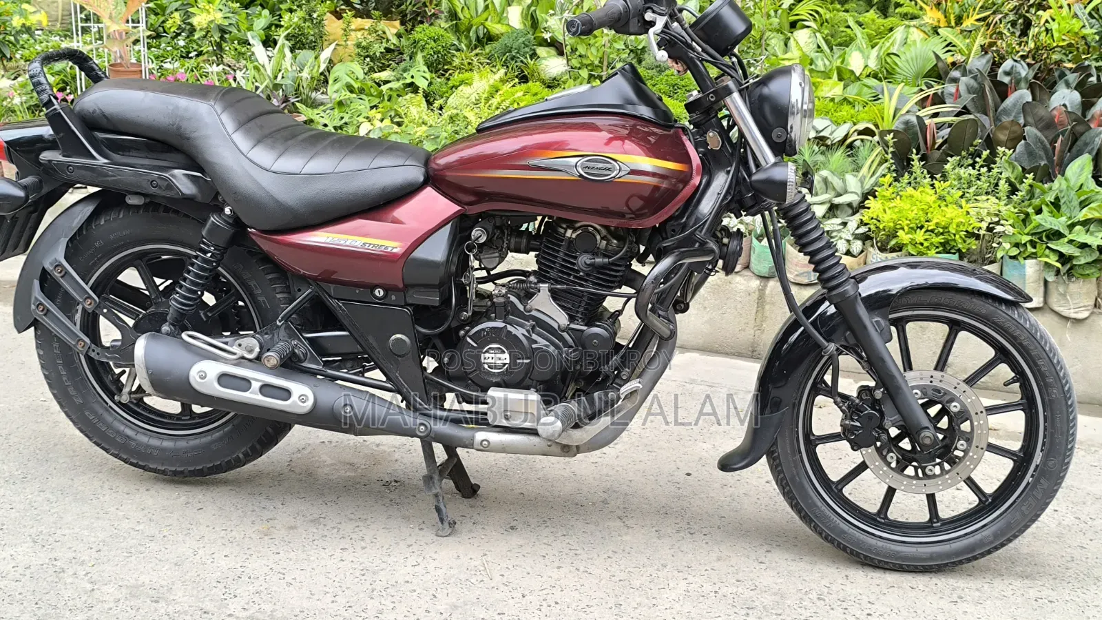 বাজাজ অ্যাভেঞ্জার ১৫০ স্ট্রিট ২০১৮ রেড