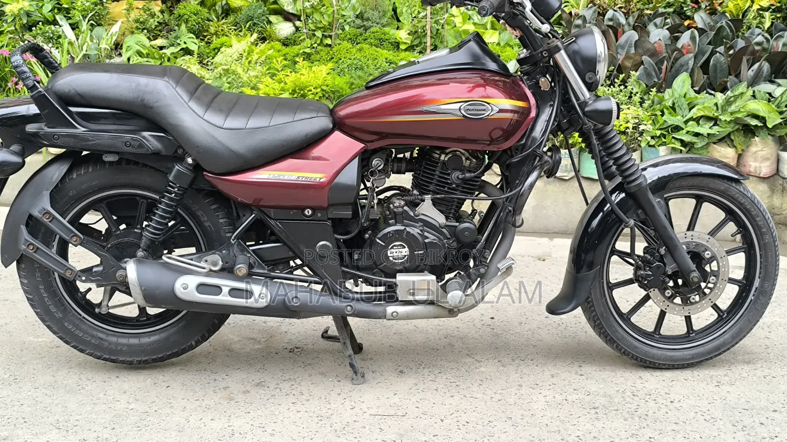 বাজাজ অ্যাভেঞ্জার ১৫০ স্ট্রিট ২০১৮ রেড