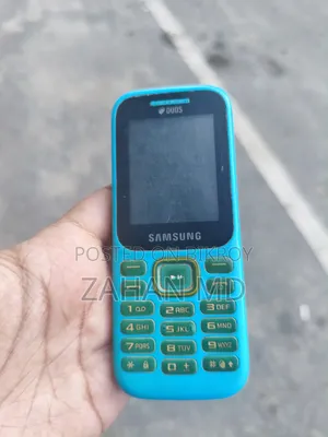 Samsung Guru Music 2 Green
