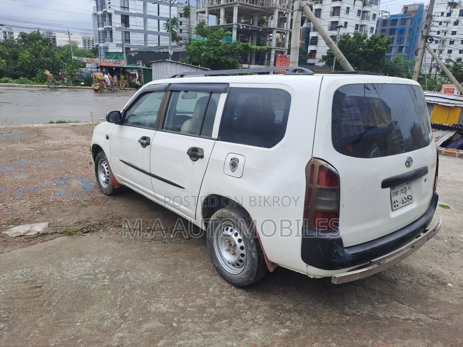 টয়োটা প্রোবক্স ২০০৩ সাদা