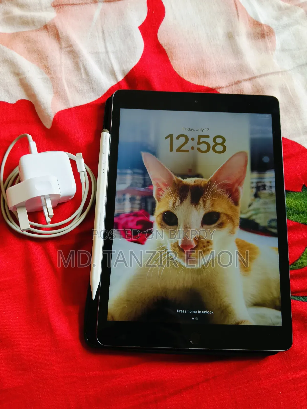 Apple iPad 10.2 (2019) 128 GB Gray