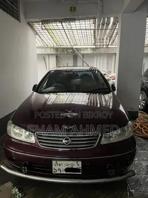 Nissan Sunny 2005 Maroon