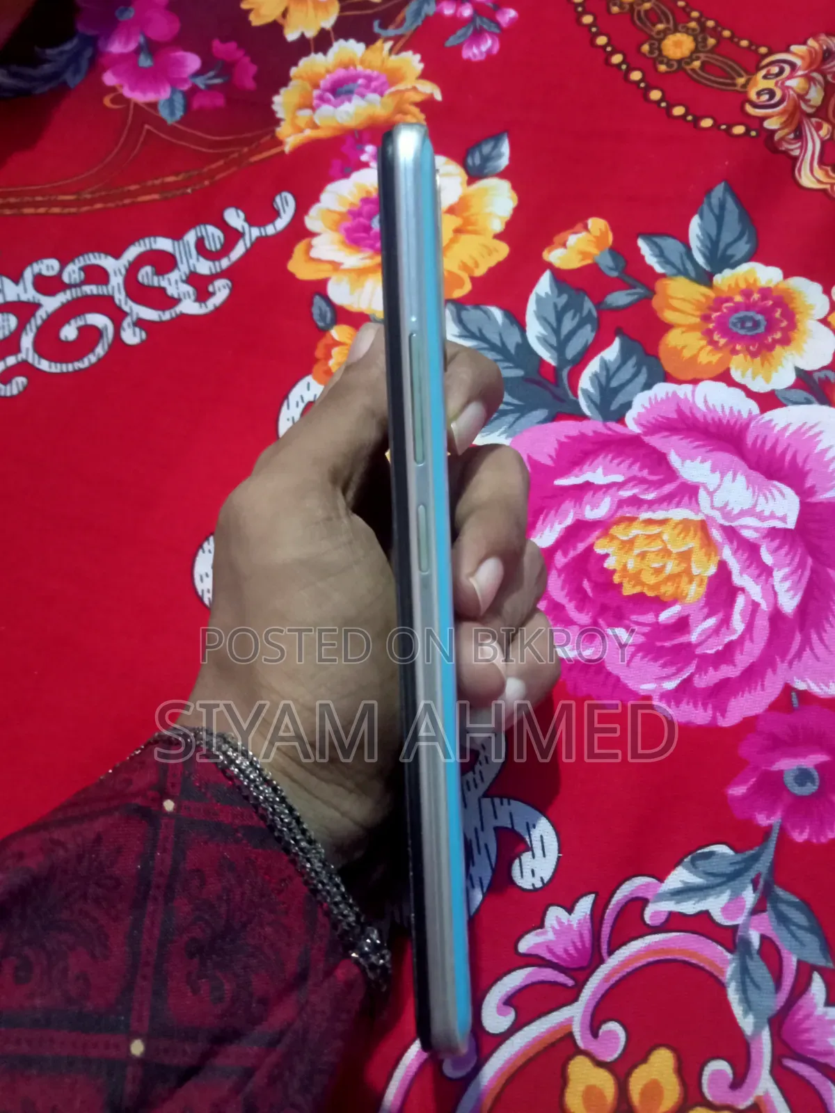 Vivo Y19 128 GB Blue