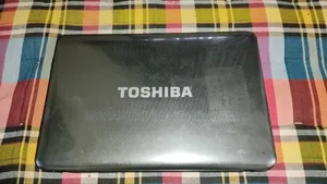 Laptop Toshiba 6GB Intel Pentium HDD 640GB