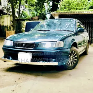 টয়োটা স্প্রিন্টার ১৯৯৫ গ্রিন