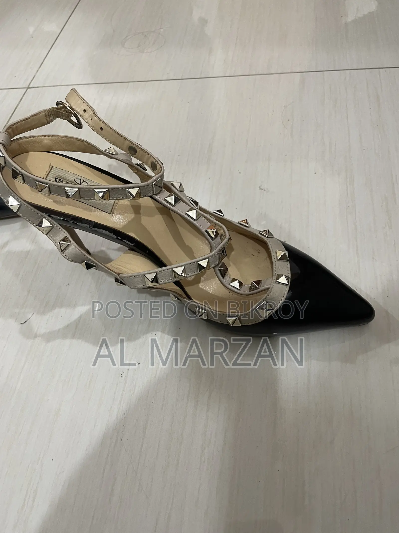 Original Valentino Garvani Heels