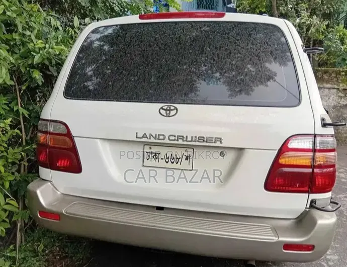 নতুন টয়োটা ল্যান্ড ক্রুজার ৭৯ সিরিজ ২০০২ অফ হোয়াইট