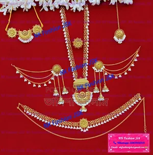 Necklace Set/Jewelry