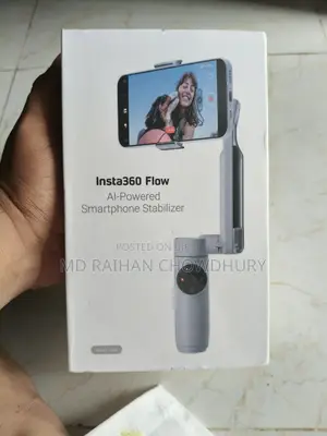 Insta360 Flow AI-Powered Smartphone Stabilizer