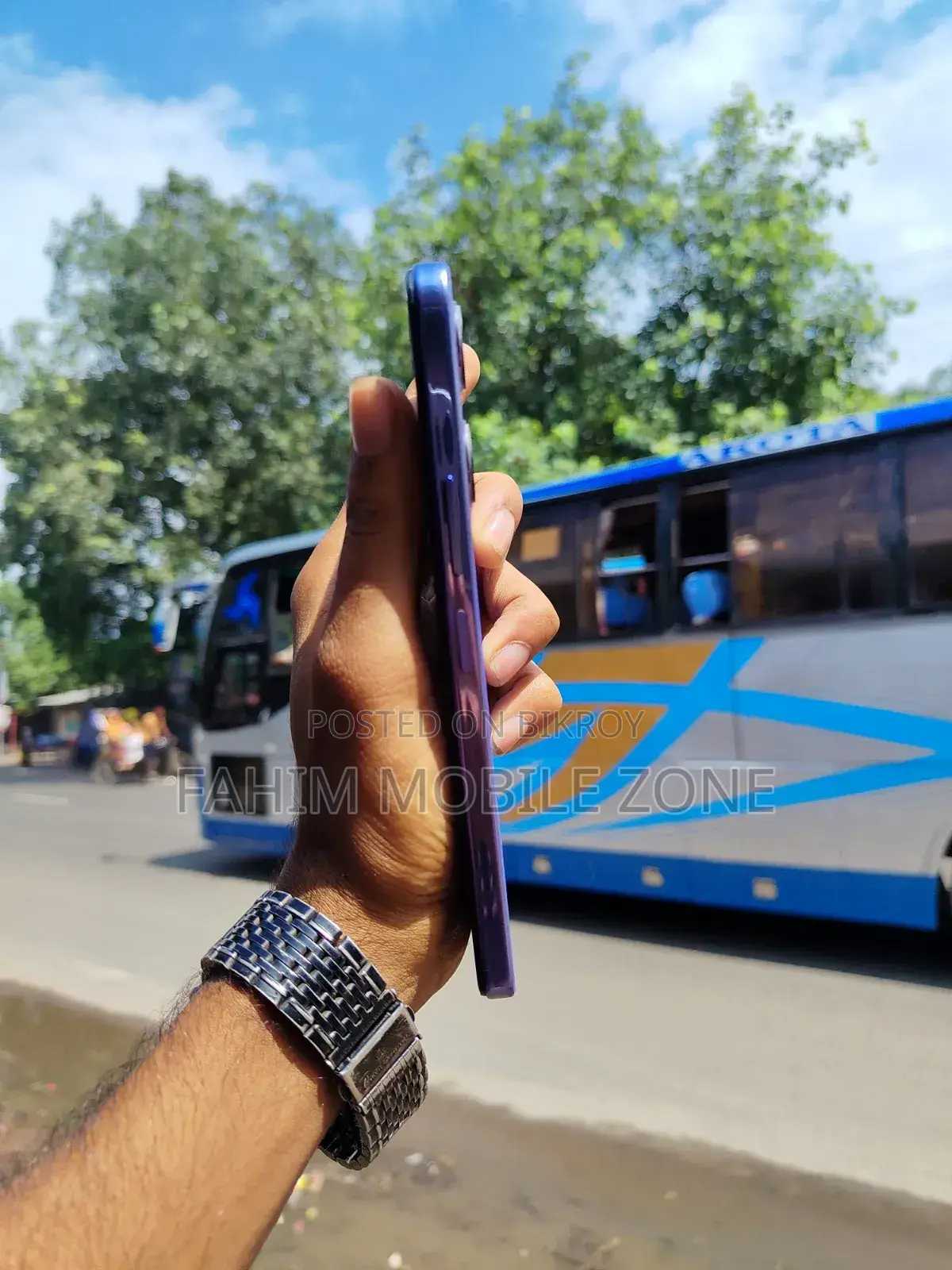 Vivo Y28s 128 GB Purple